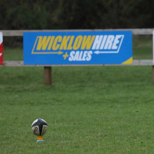  Custom - Pitchside - Sign3